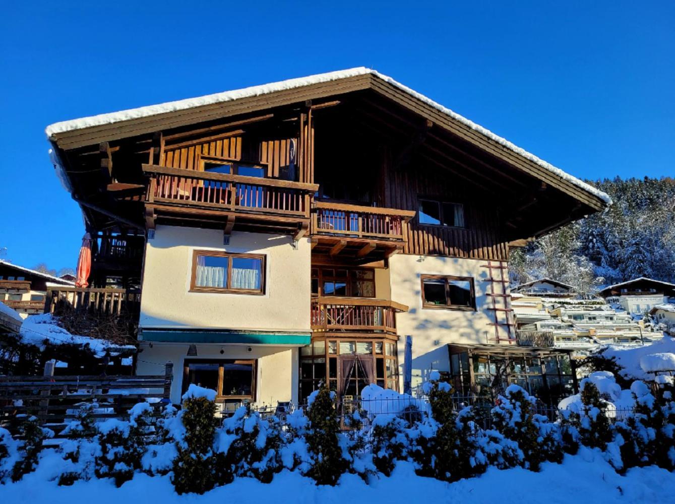 Appartementhaus Hollaus Zell am See Bagian luar foto